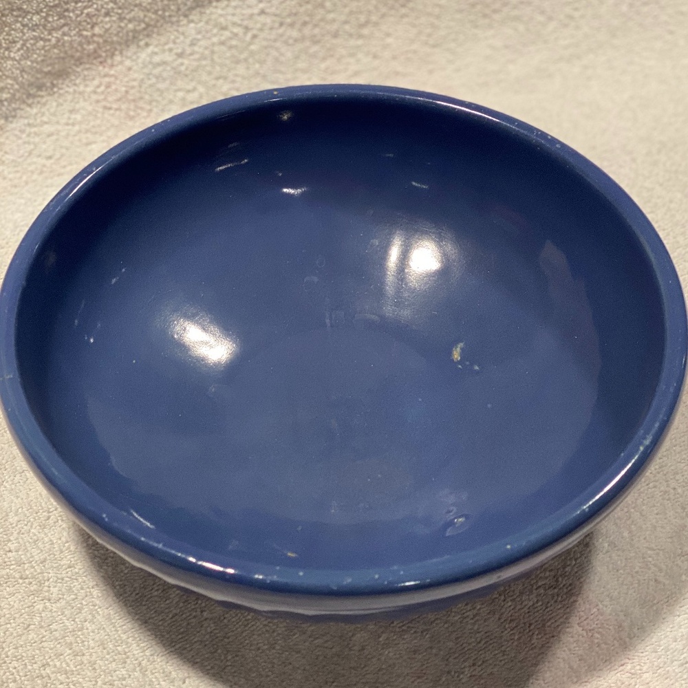 Vintage blue ceramic fruit bowl, 9.5" round, USA